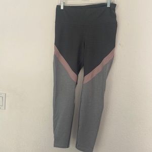 Old navy grey/pink athletic leggings